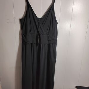 Elegant Black Midi Dress